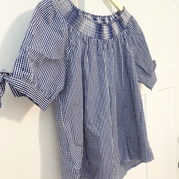 Navy and White Striped Top Size Medium - Picture 2 of 5